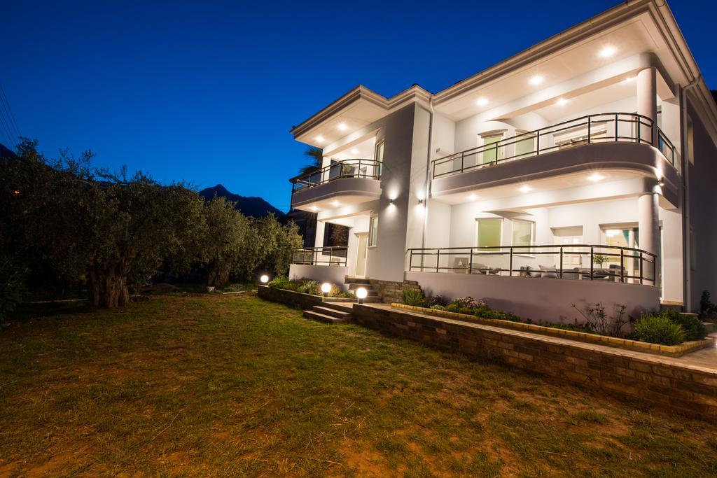 Olive Garden Villas And Apartments Chrysi Ammoudia Exterior photo